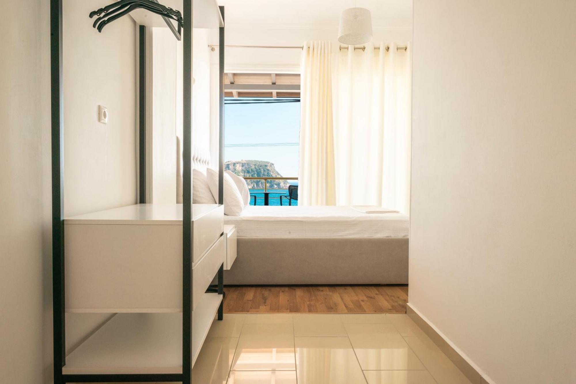 Ionio Rooms Хімара Екстер'єр фото