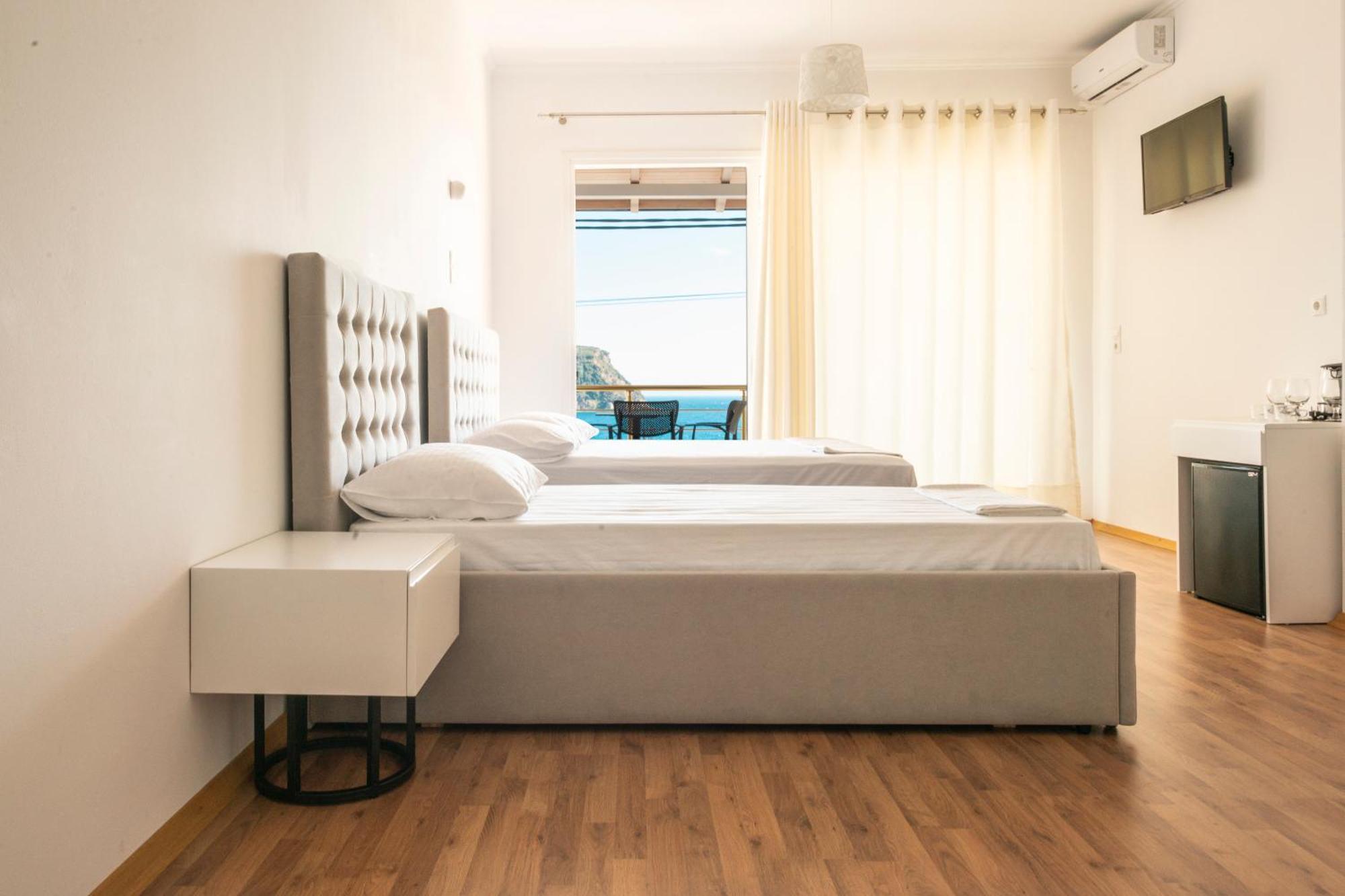 Ionio Rooms Хімара Екстер'єр фото